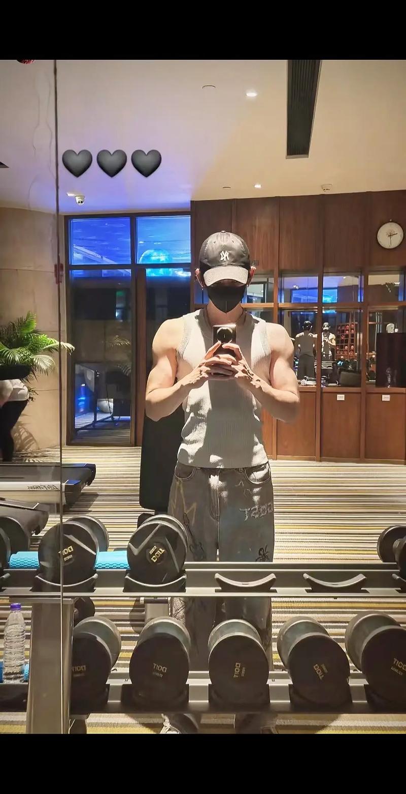 抖音7538肌肉是什么神秘代码?为何能引发全网肌肉迷的模仿狂潮?