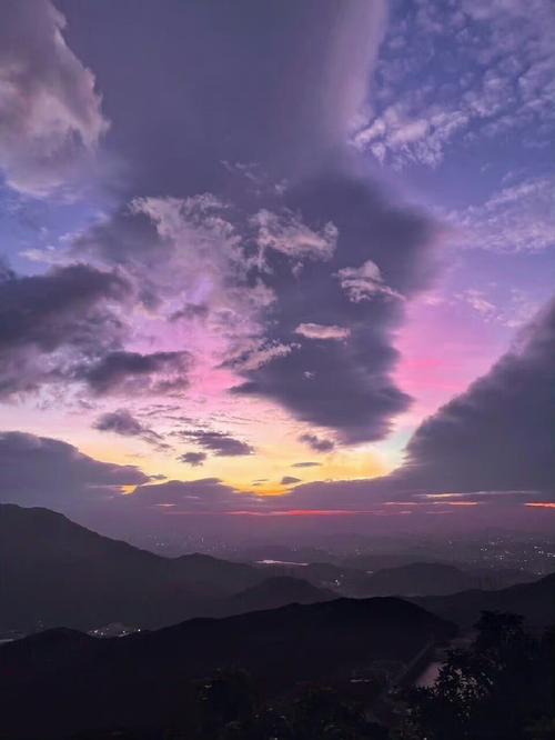 快手录视频适合用什么美图软件?新手必看的美颜神器推荐与实用技巧!