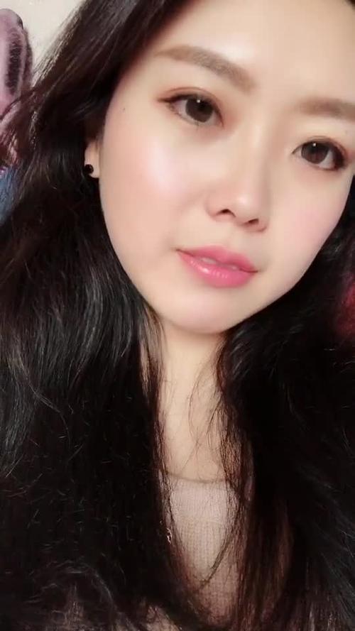 抖音萝莉音音乐为何能成为流量密码?背后藏着怎样的声音经济密码?