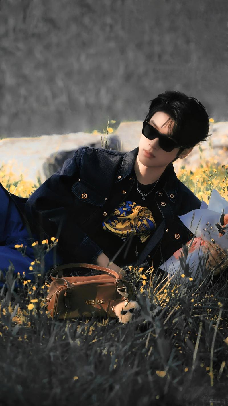 worthit抖音的内容创作模式如何持续吸引观众并保持商业价值?