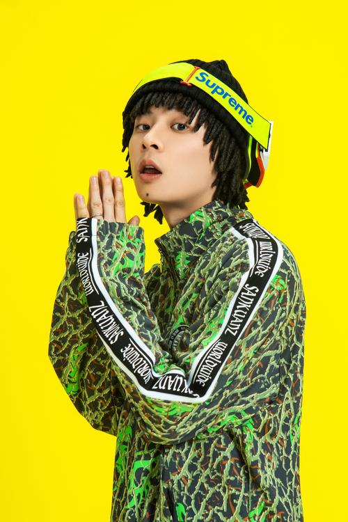 抖音如何成为连接多元圈层的文化桥梁?其算法逻辑与用户行为如何重塑内容传播生态?