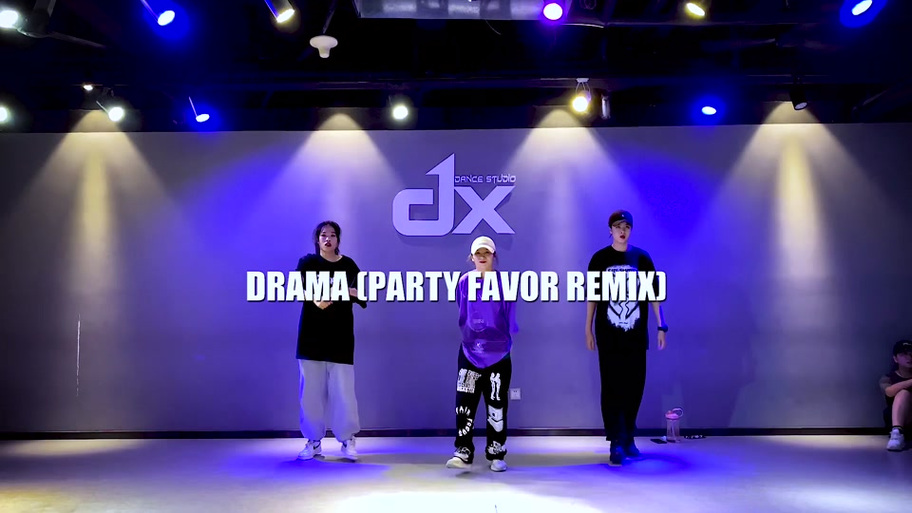 为什么有节奏感的抖音舞曲总能精准踩中大众嗨点?