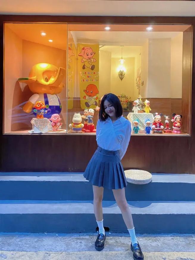 陈翔六点半快手腿腿号为何能吸引百万粉丝？内容创作有何独特秘诀？