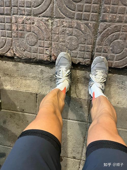 一条腿骑自行车在快手,单腿骑行如何成为励志符号?背后藏着怎样的故事与力量?