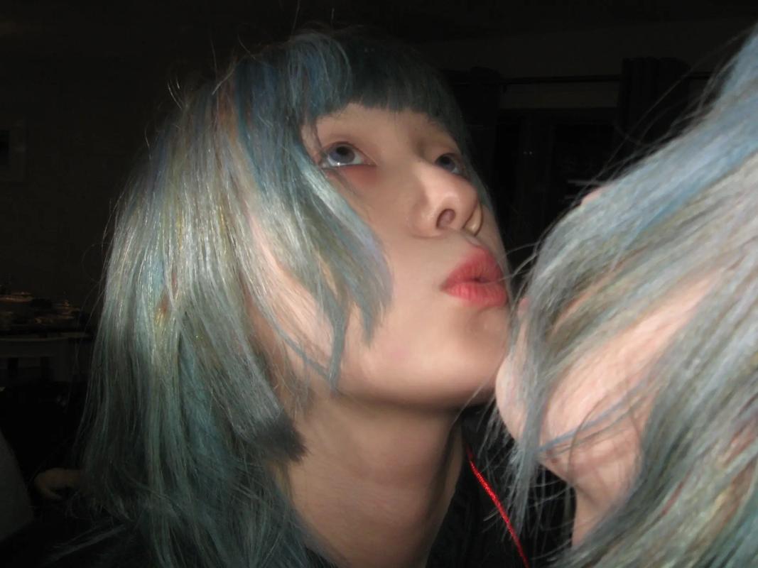 快手里的同性红人女女