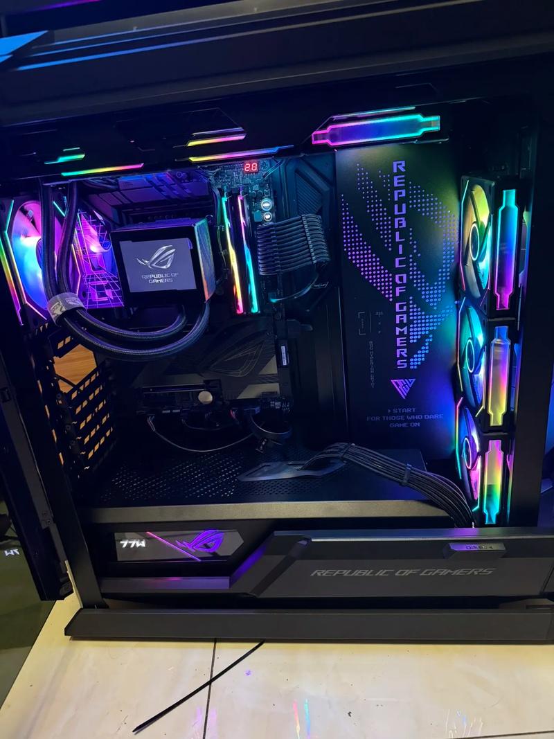 抖音爆款游戏电脑真有那么强？低价高配是噱头还是真能畅玩3A大作？