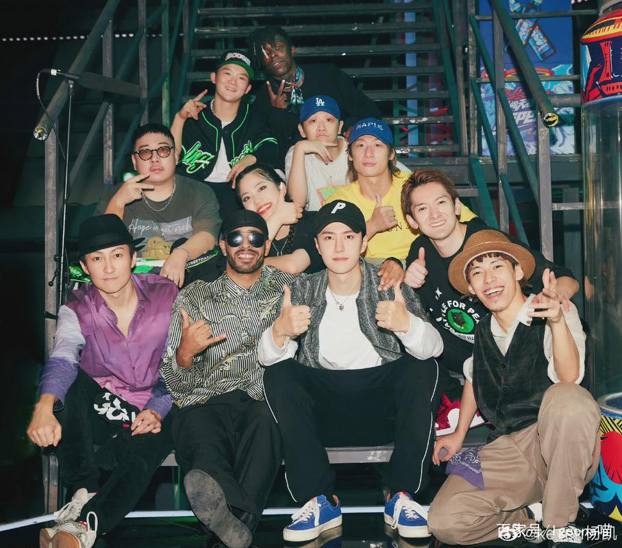 快手a boom组合为何能迅速走红？其爆火背后藏着哪些不为人知的创作密码与运营逻辑？