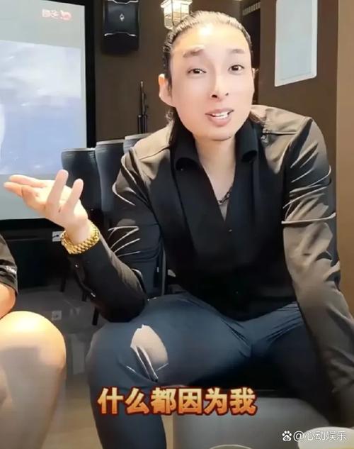 快手上官带刀的真实身份揭秘，他究竟是哪里人？背后还有哪些故事？