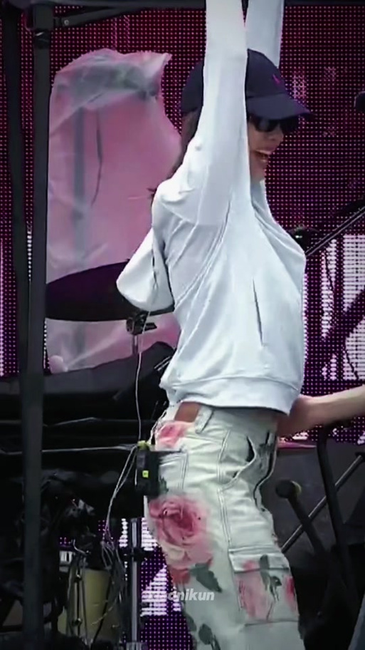 抖音搓澡舞手势教程这么火，普通人学起来真的能快速get搓澡精髓吗？