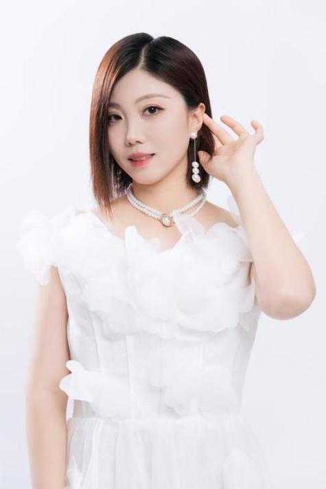 快手上有一个叫妍妍的