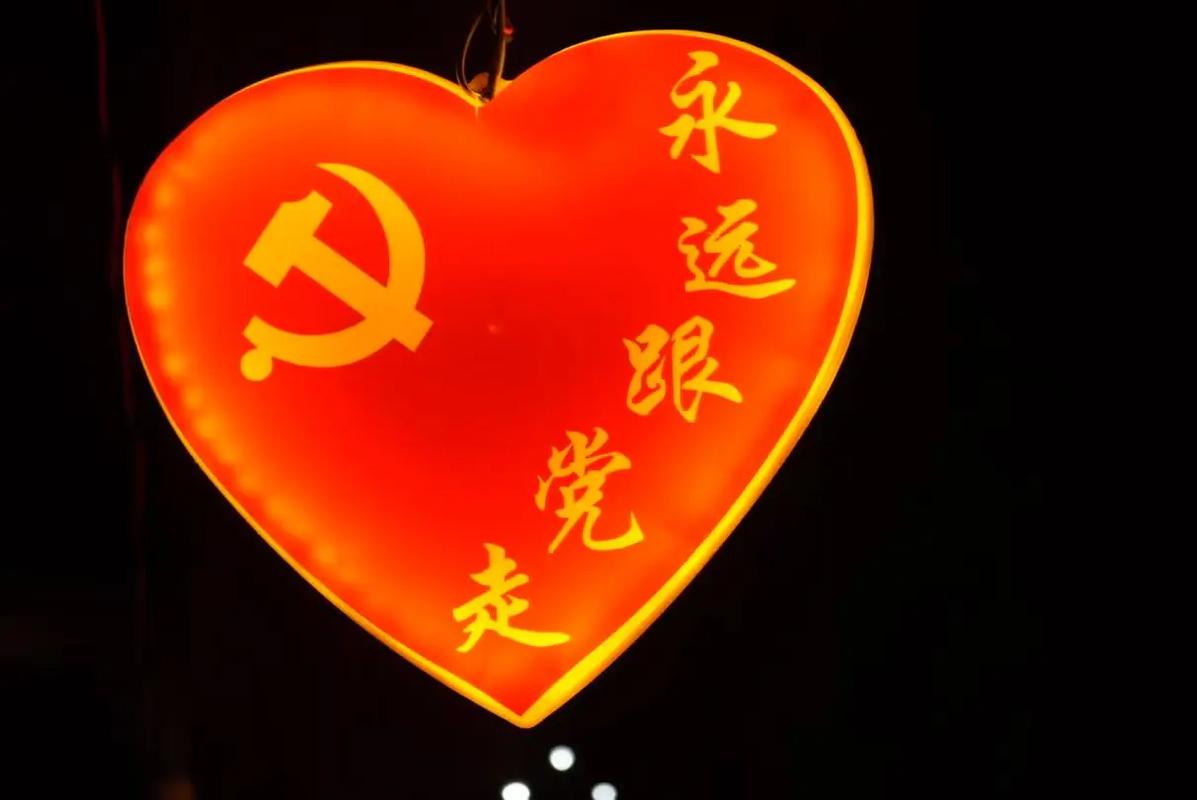 抖音小红心除了点赞还有哪些隐藏功能？对创作者和普通用户分别有什么实际价值？