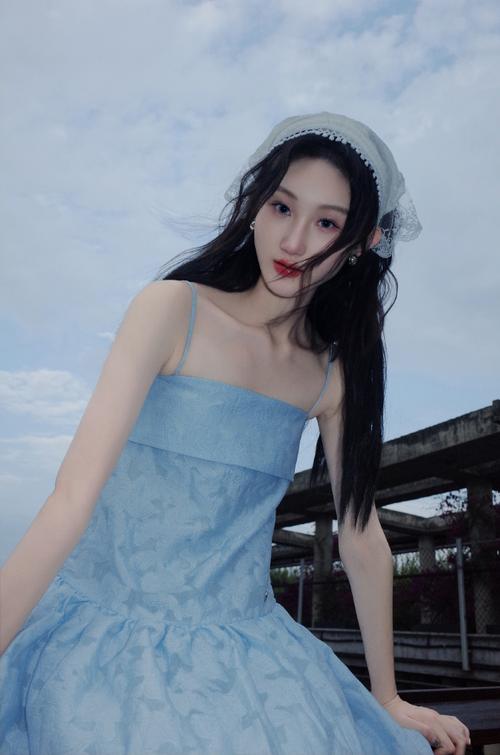 快手汽水妹陈雪凝三儿，她的爆红背后藏着怎样的流量密码与争议真相？