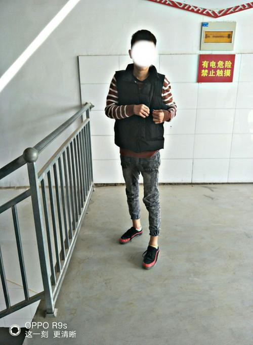 快手孙晨的个人资料全貌是怎样的?他的成长经历、职业轨迹及代表作品分别有哪些?