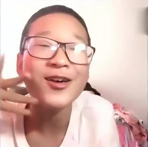 小可爱网红郭乐乐快手