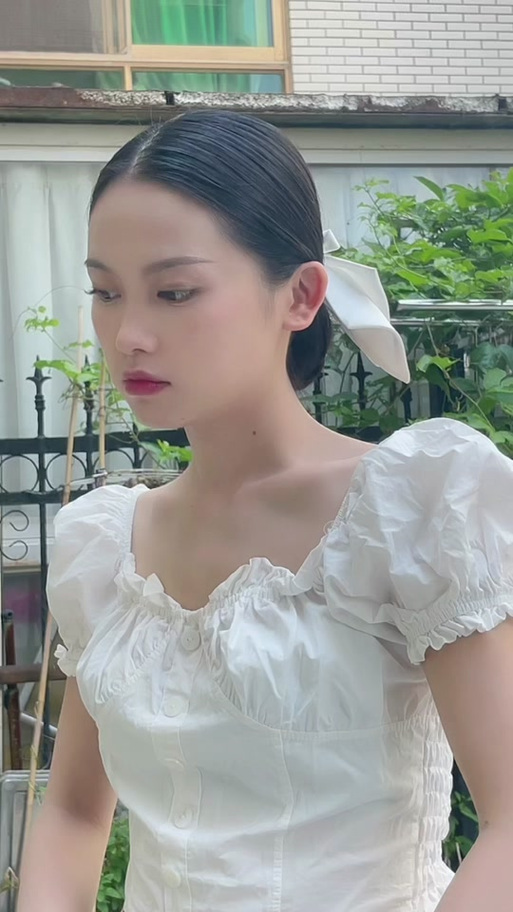 快手飙演技的爆款技巧是什么？普通人如何快速掌握表演精髓，打造高能剧情内容？