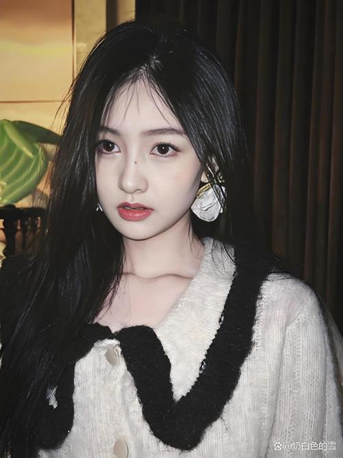 快手炫迈妹儿车震事件背后，流量狂欢与隐私边界究竟该如何平衡？