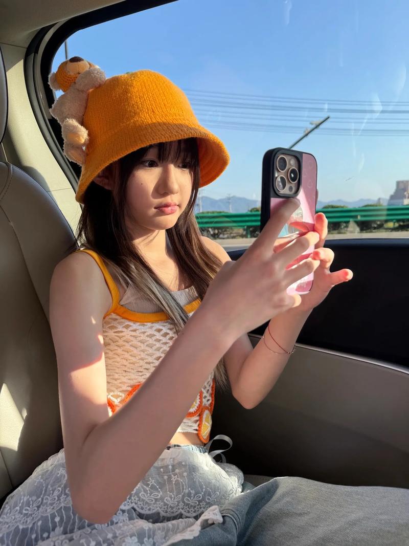 coco抖音搭配技巧有哪些？不同风格怎么选滤镜和音乐？热门模板怎么用才不撞款？