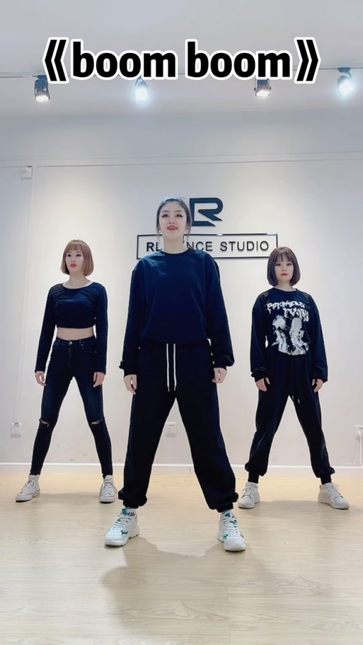 抖音爆火舞曲Boom为何能成全球现象级神曲？节奏魔性还是算法助推？