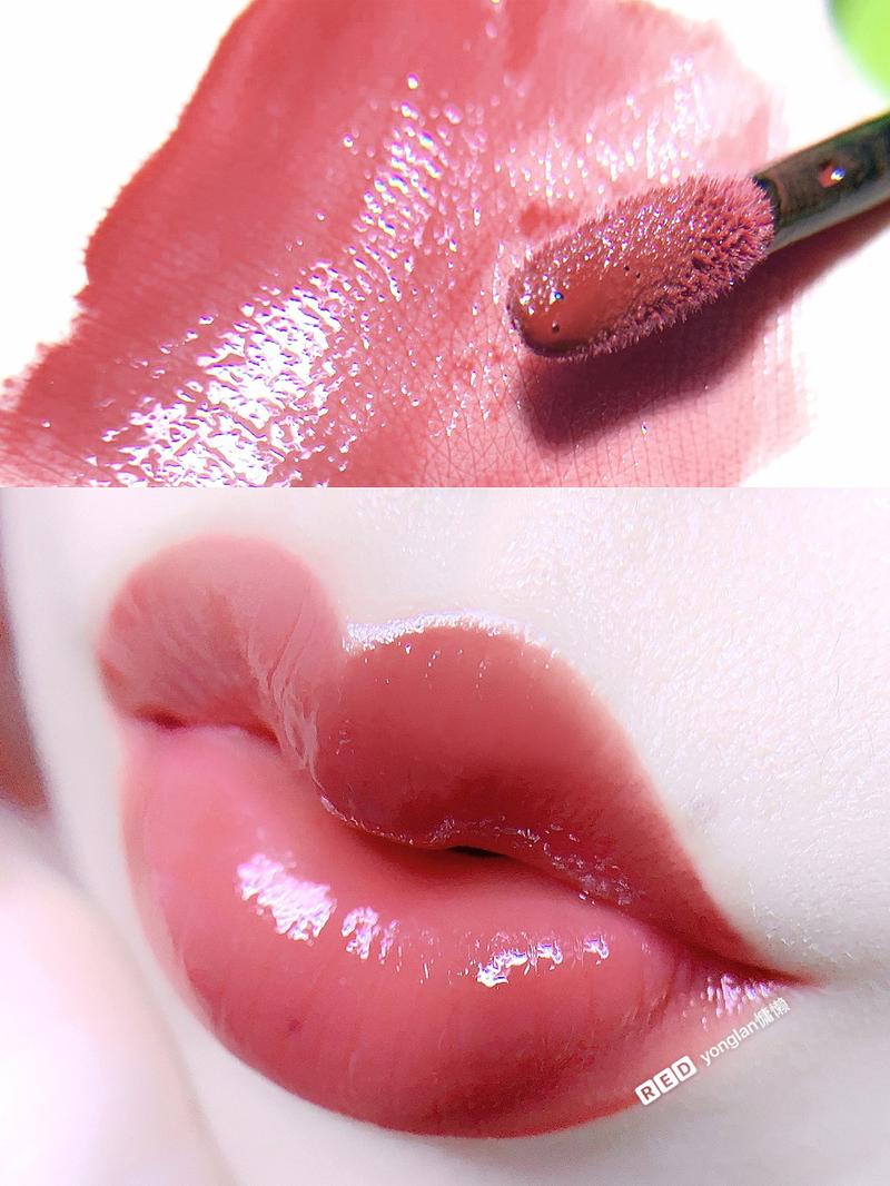 抖音见缝插针口红是噱头还是真神奇？真能随时随地补妆不尴尬吗？