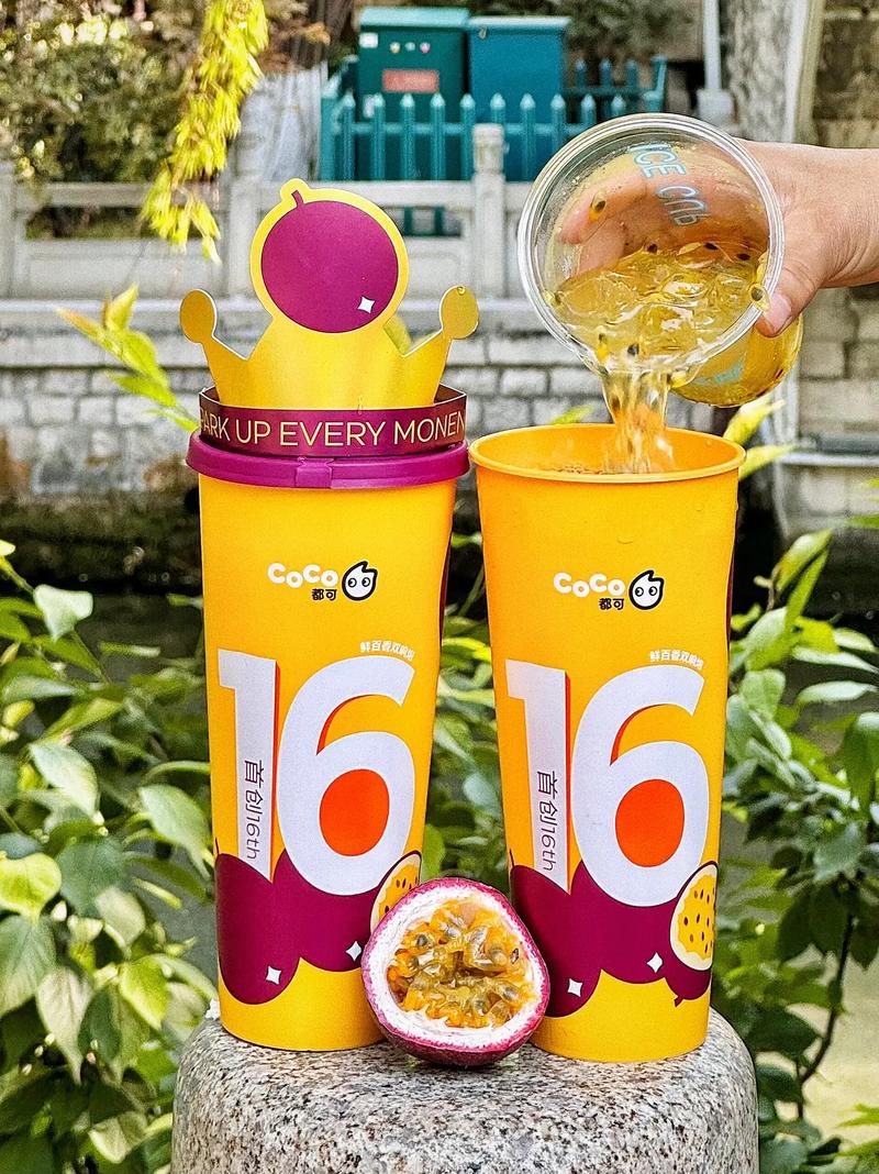 抖音上爆火的coco饮料，究竟藏着什么魔力让年轻人疯狂追捧？