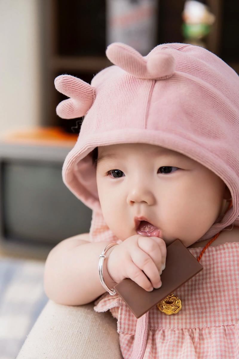 抖音嘟嘟baby为何能迅速走红？她的内容魅力与运营密码究竟是什么？