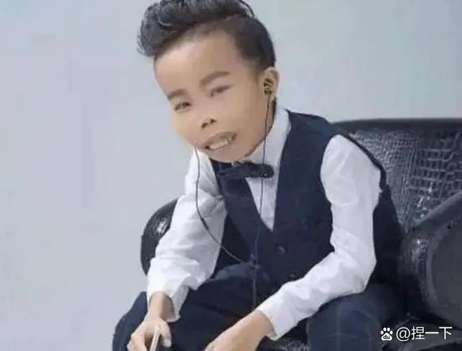 快手刷礼物的用户是否非理性消费？直播打赏背后的心理动机与社会现象解析